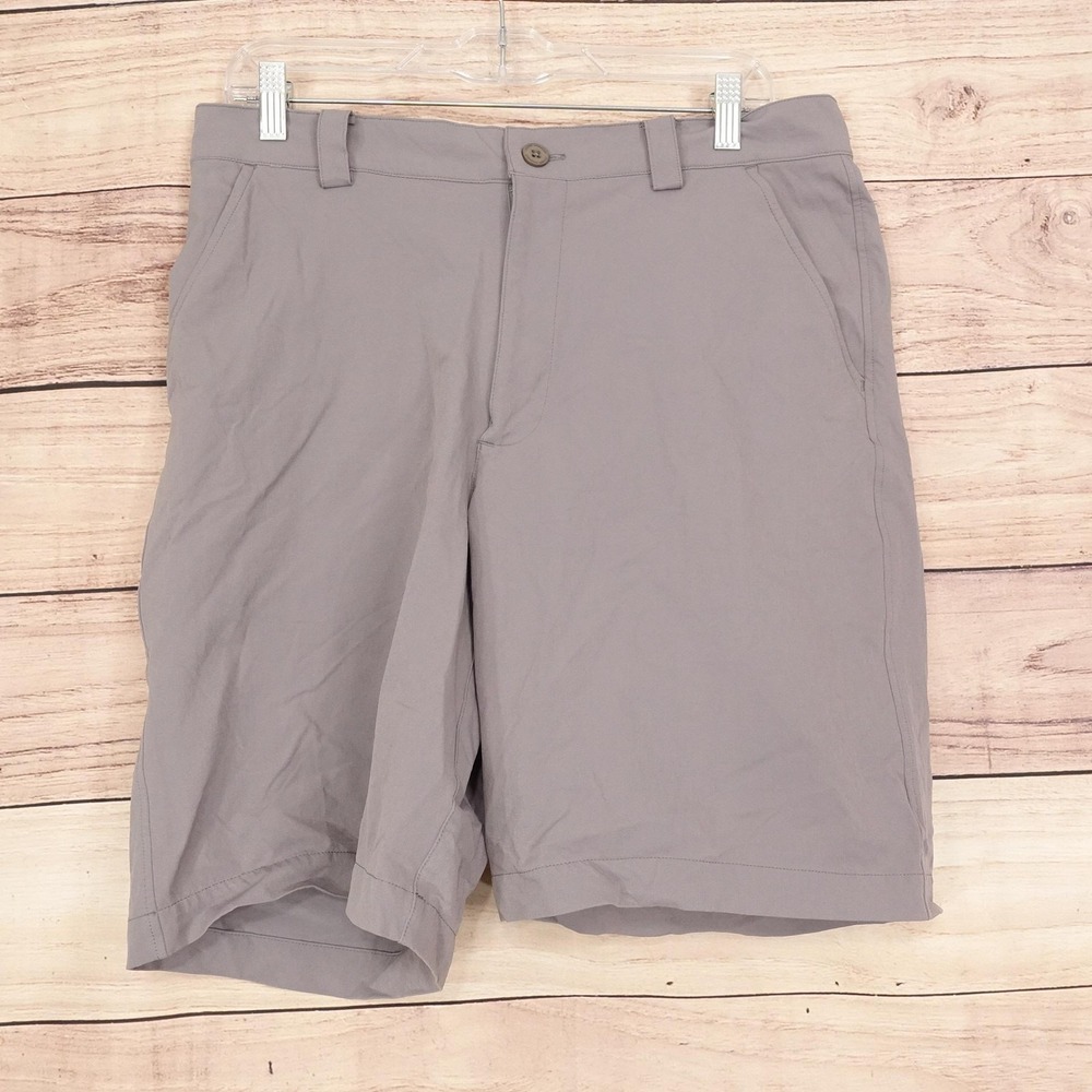 Under Armour Shorts Mens 34 Gray Golf Nylon Stretch Flat Front 9 Inseam Casual